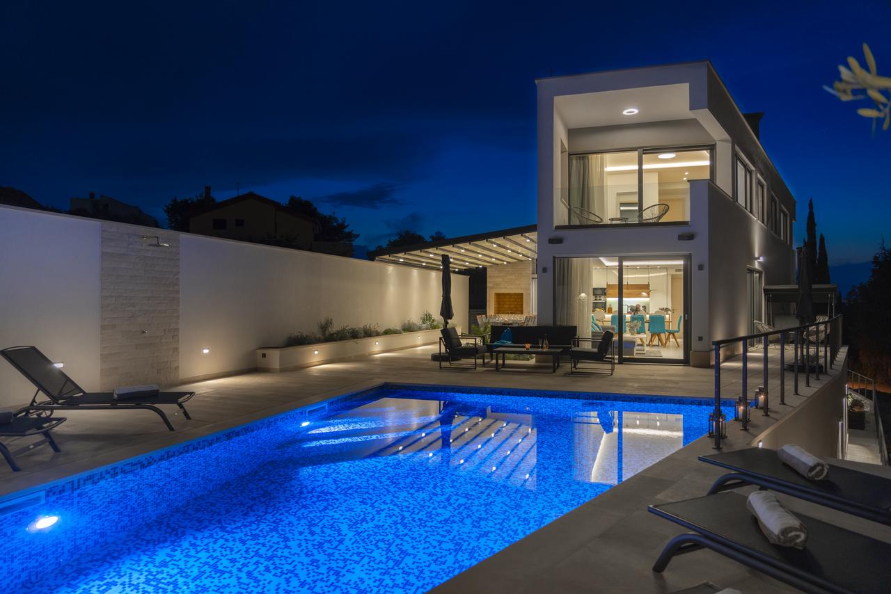 Villa Bondi: Header #1