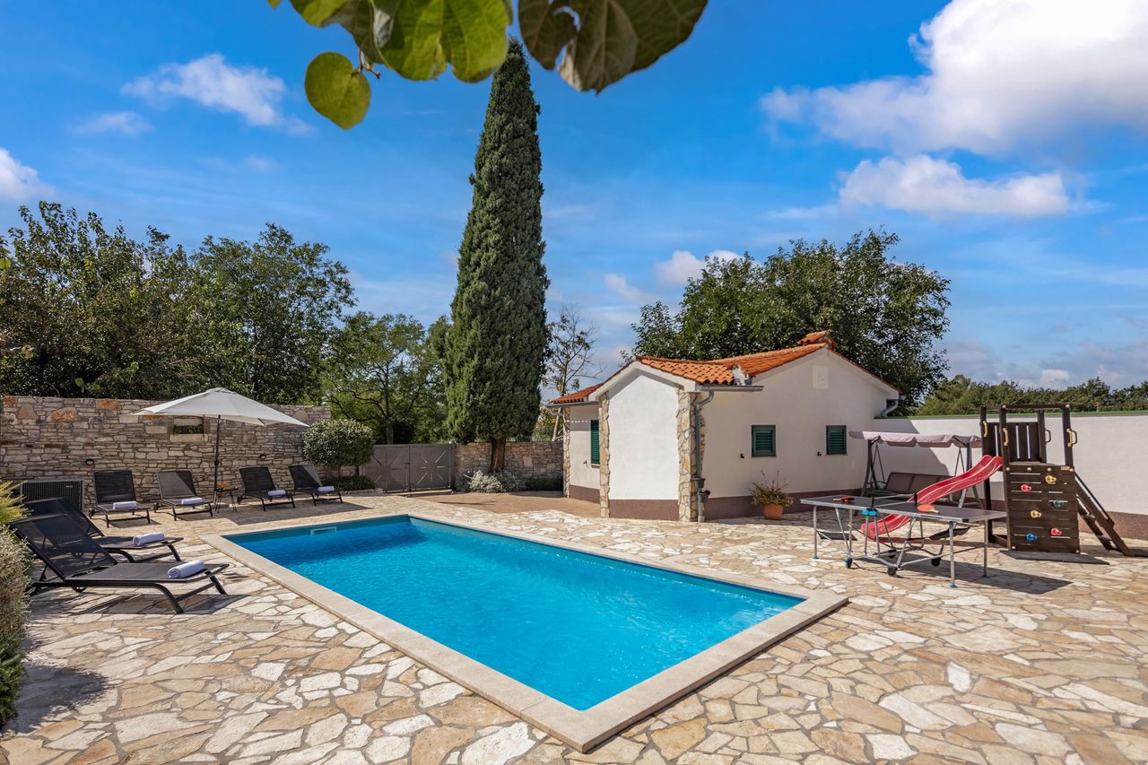 Villa Dominique: Header #1