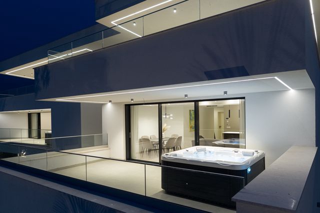 Villa Azure Lux A
