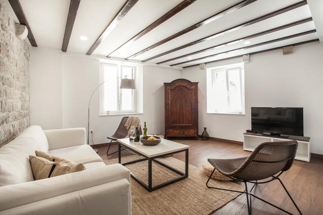 Casa Tinel Longo: Header #1