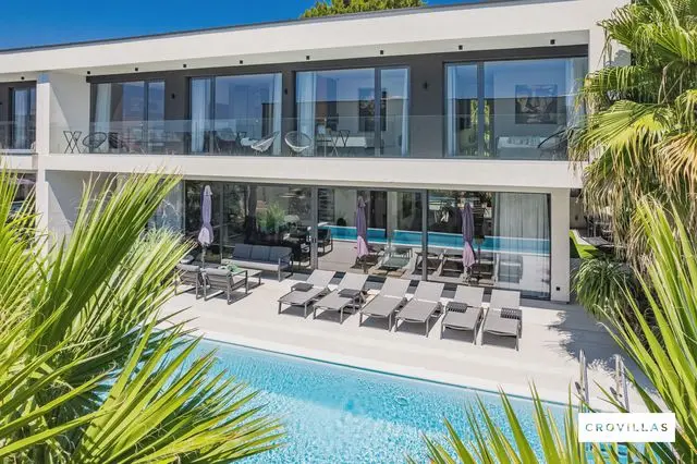 Villa Taboo