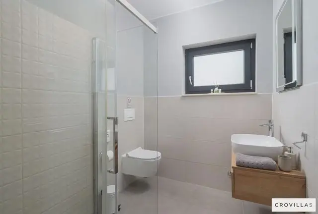 Villa Esti: Header #1