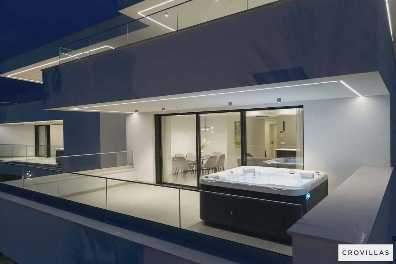 Apartment Azure Lux C4