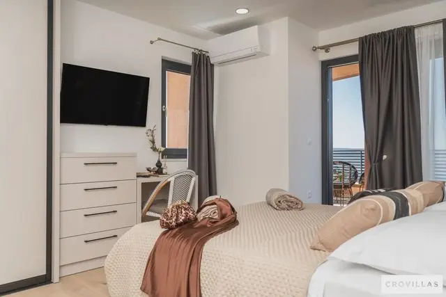 Vila Marella: Header #1