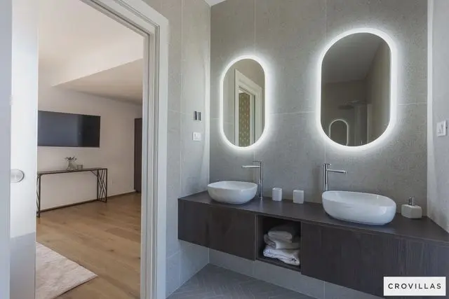 Villa Numa: Header #1