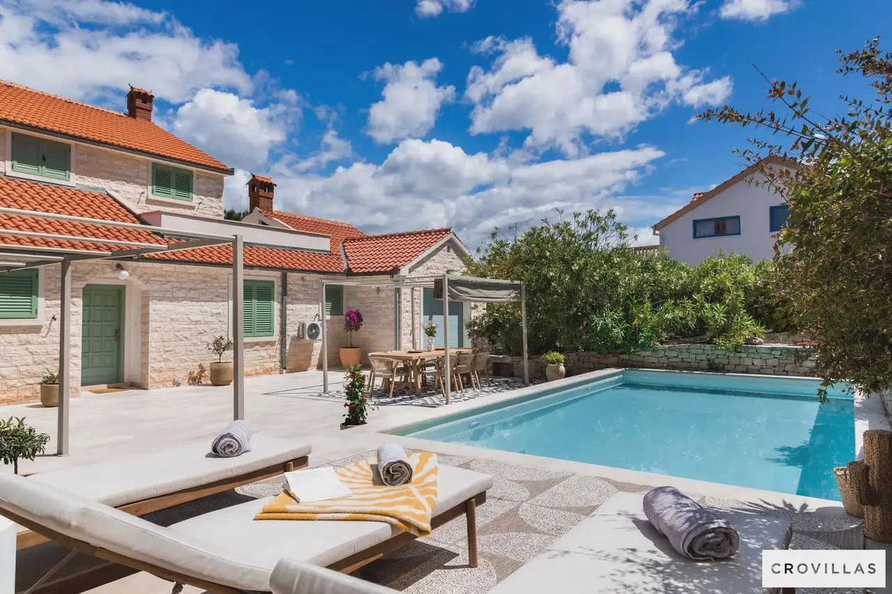 Villa Sina: Header #1