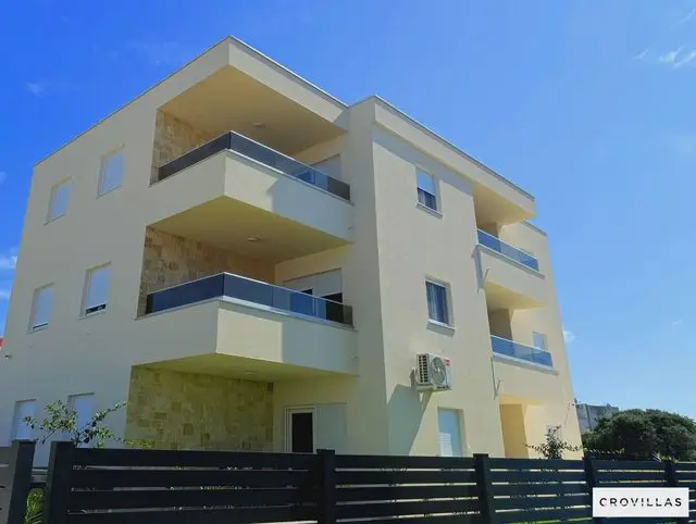 Appartement Novalja 3