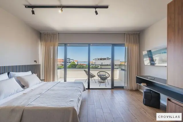 Willa Nova Vita: Header #1