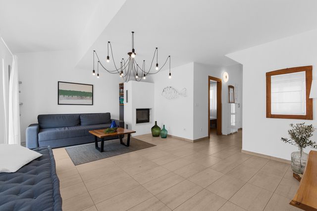 Villa Valencan 2B: Header #1