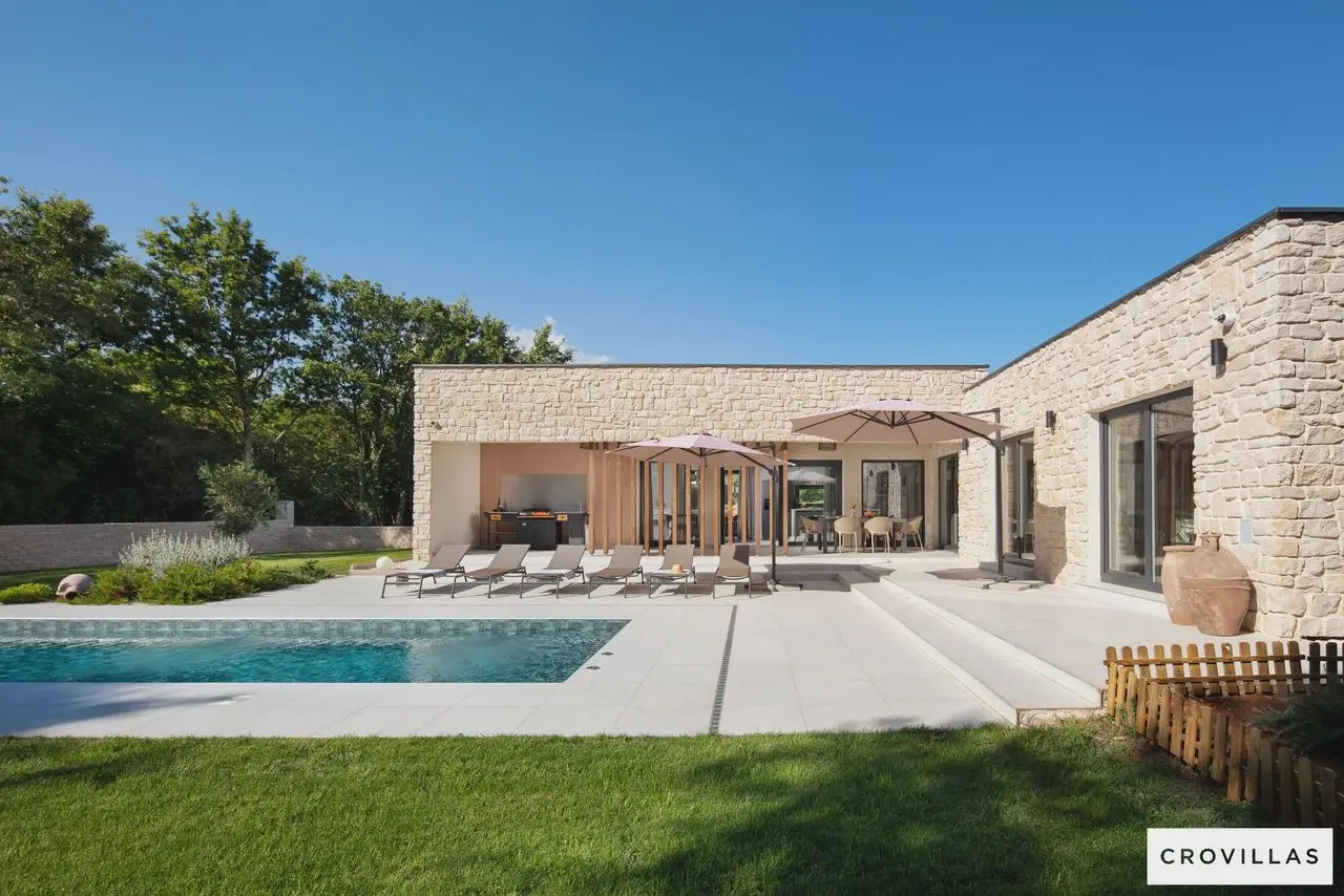 Villa Bloom Nature: Header #1