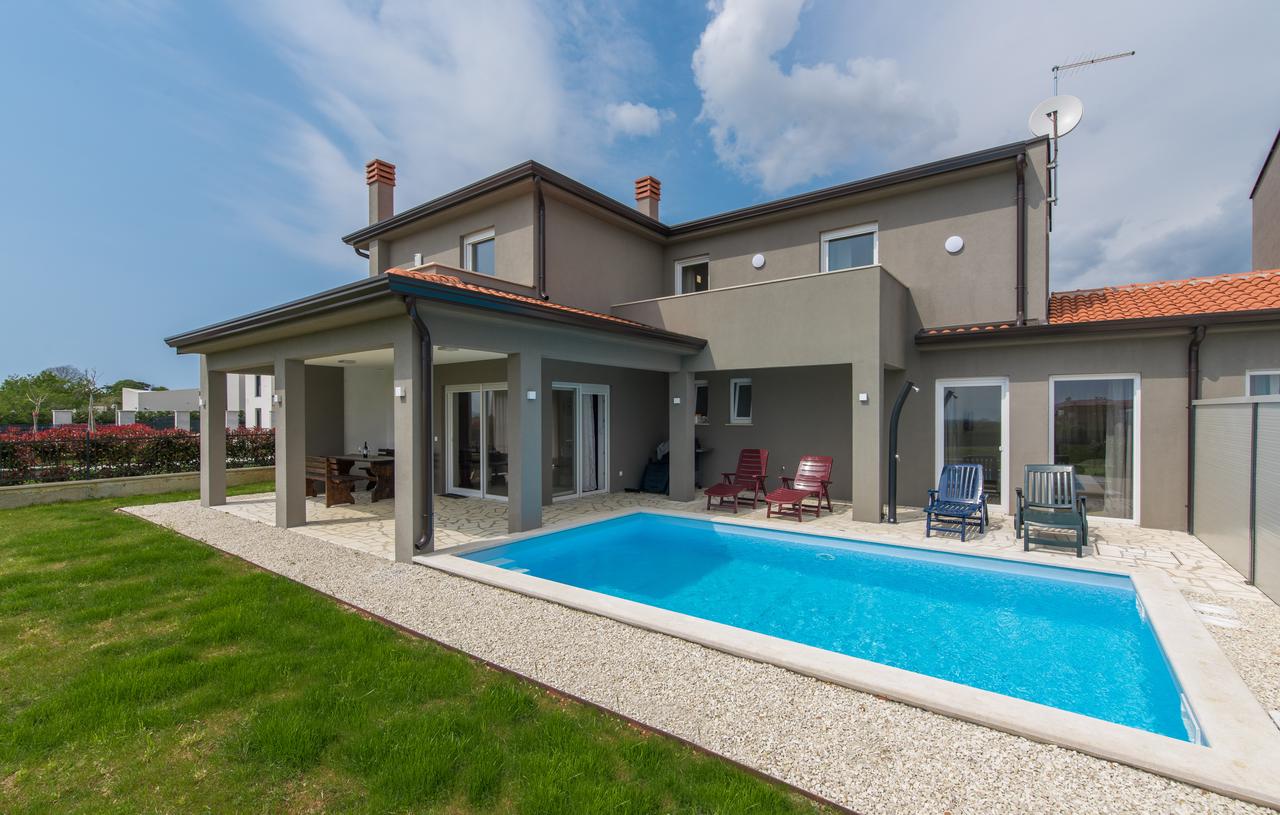 Villa Complex RoSi: Header #1
