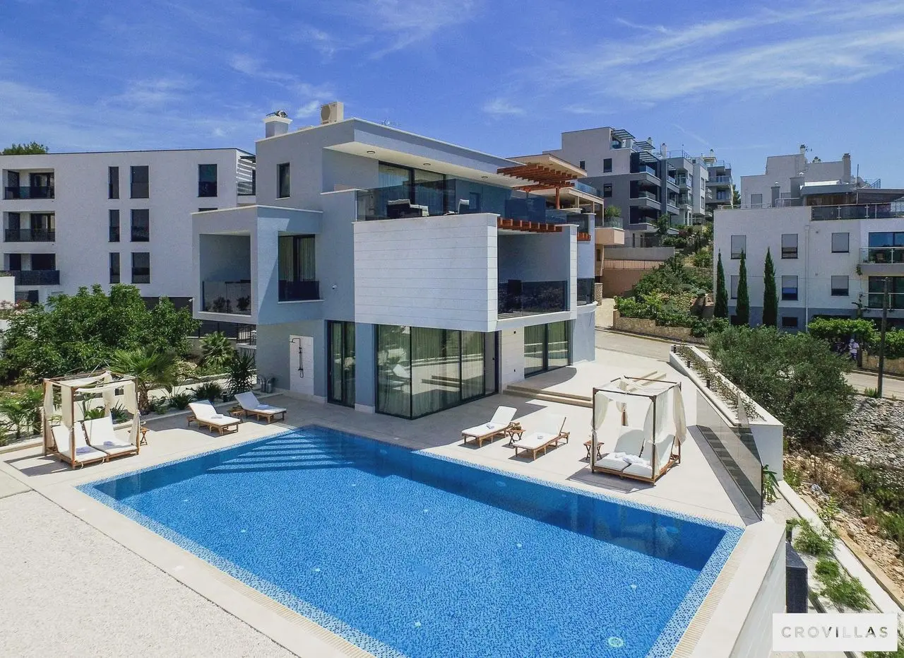 Villa Golden Lion
