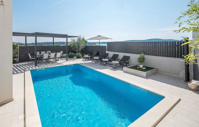 Apartman Freya 1: Header #1