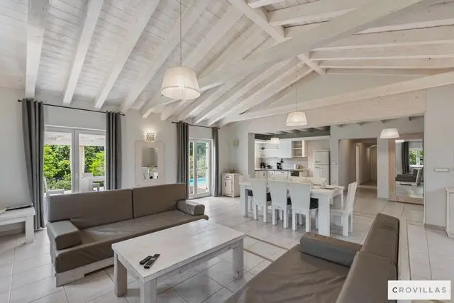 Villa Monet: Header #1