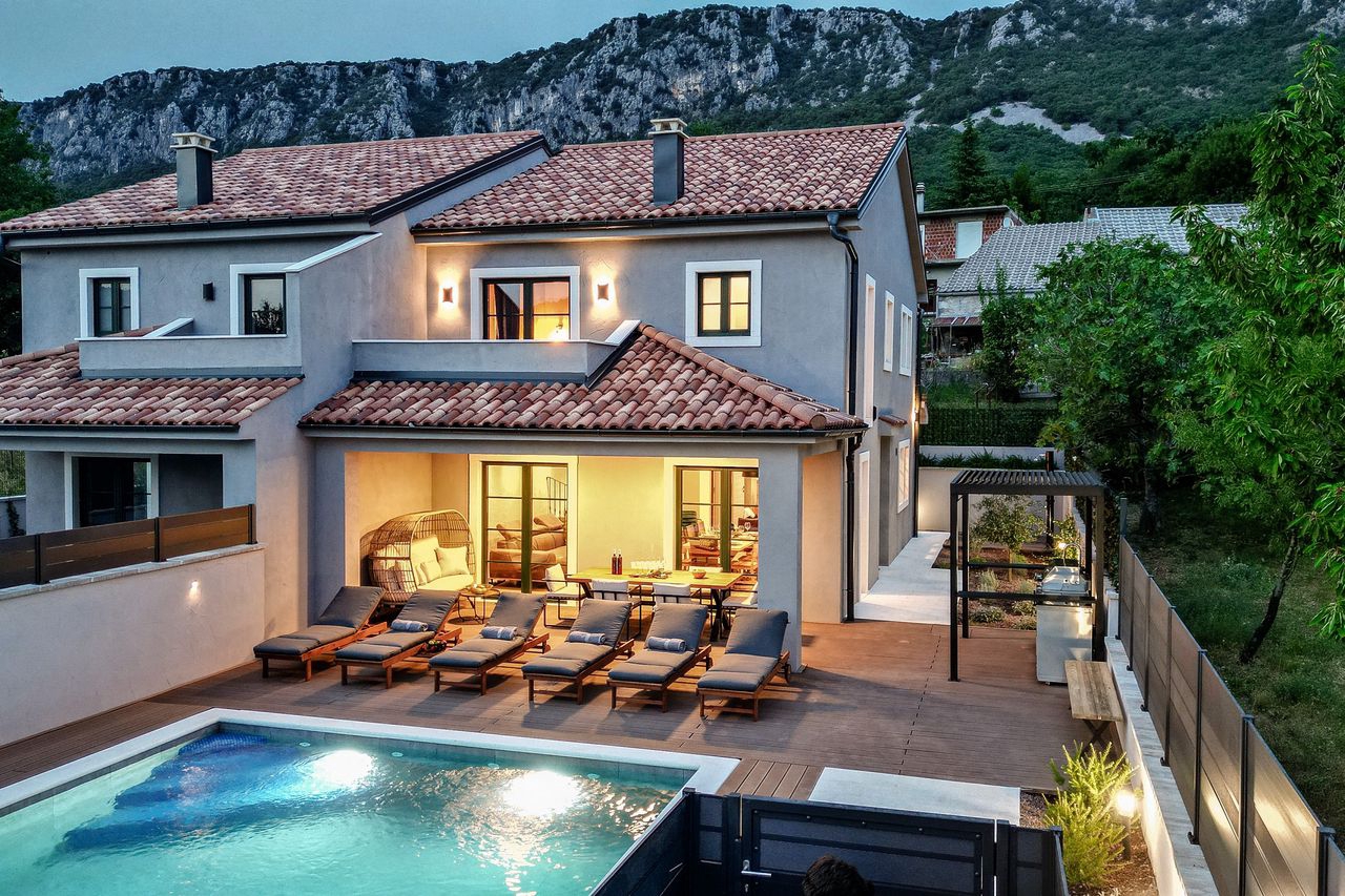 Villa Ellen: Header #1