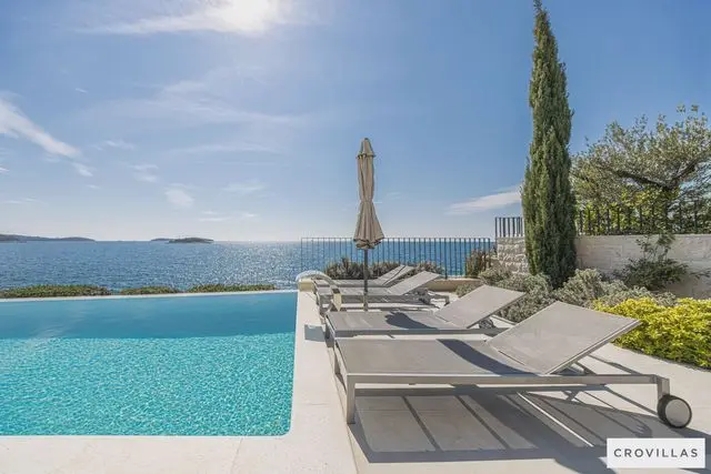 Vila Thalassa Prime: Header #1