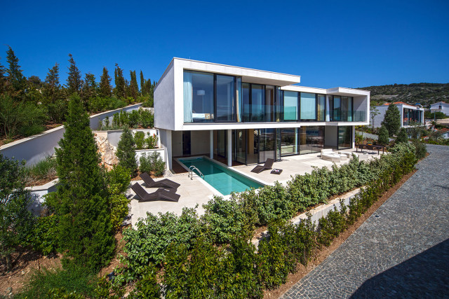 Villa Plaza V