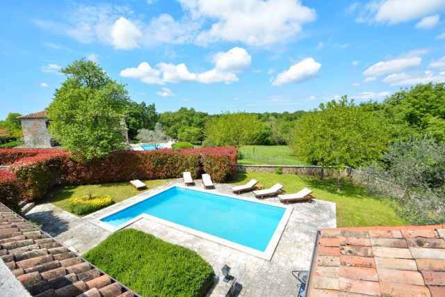 Villa Lunaria: Header #1