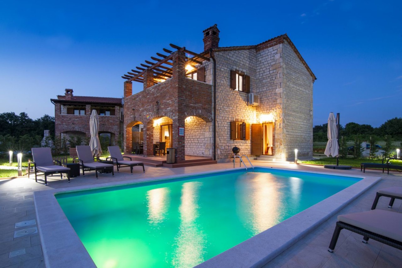 Villa Suzy: Header #1